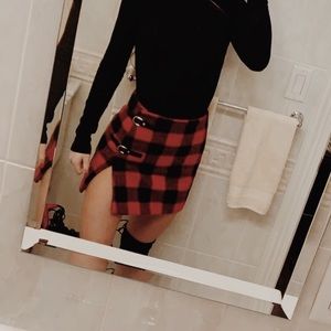 Forever 21 plaid sweater skirt